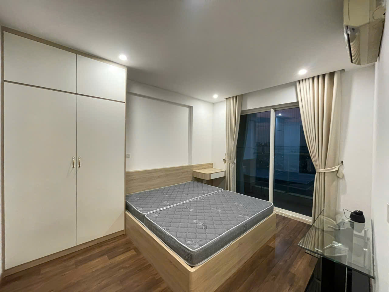 Cho thuê căn hộ 3 phòng ngủ tại toà L3, khu Ciputra, diện tích 154m², full nội thất mới đẹp vào ở ngay