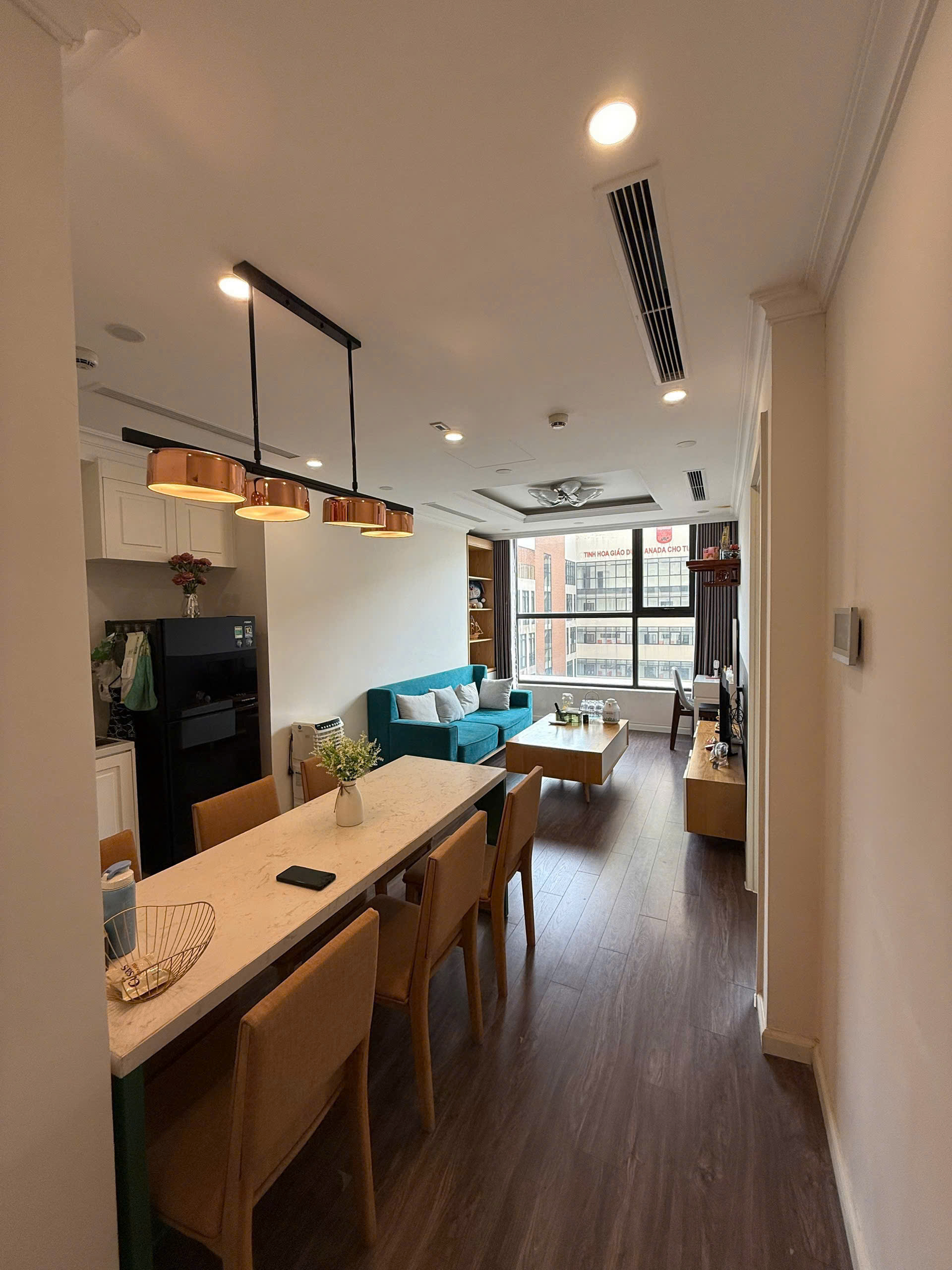 Cho thuê căn hộ R1-0402 Sunshine Riverside, 58m2, 2 phòng ngủ, full đồ vào ở ngay